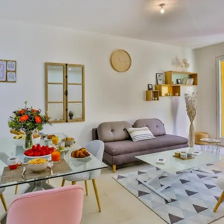 France 82 Tp -1 Min From The Sea - Terrace - Parking *